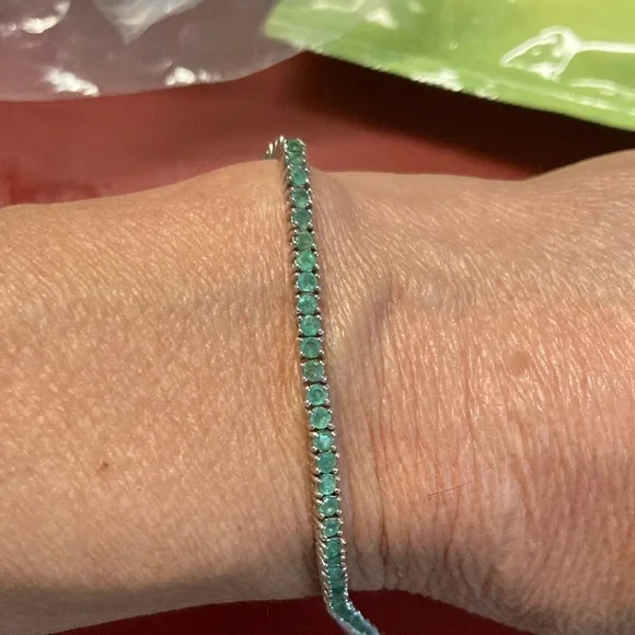 Sterling Silver Emerald Tennis Bracelet 7 1/2” - Picture 2 of 3